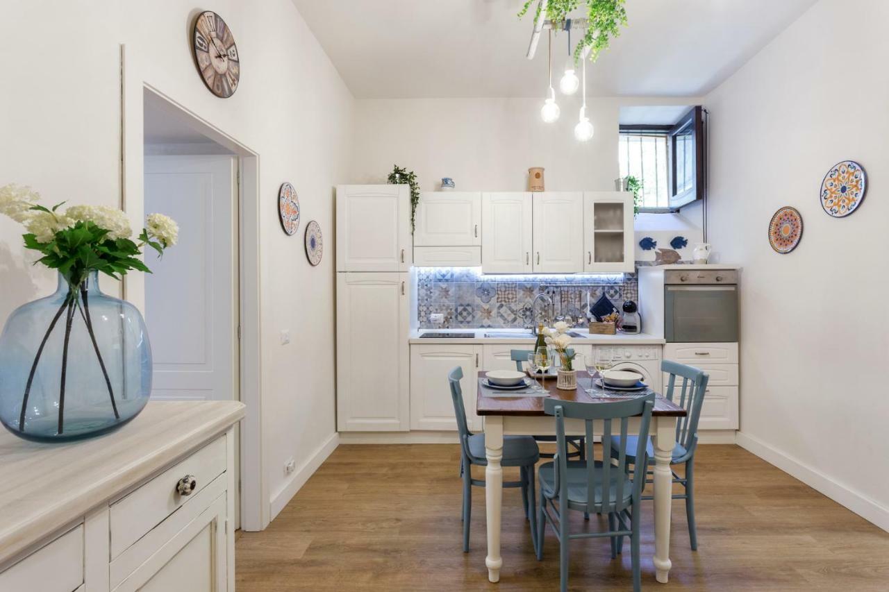 Casa Nagale- Una Suite Di Charme Nel Cuore Di Ortigia A 50 Mt Dal Mare Syracuse Exterior photo